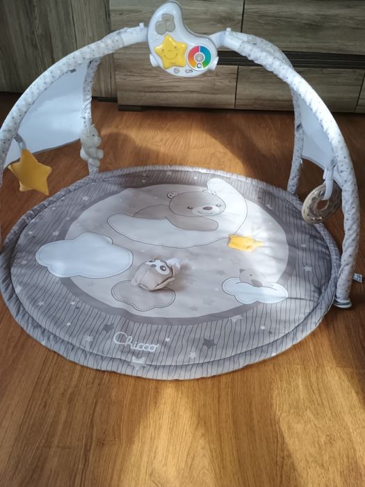 Chicco Mata edukacyjna dla niemowlaka 3w1