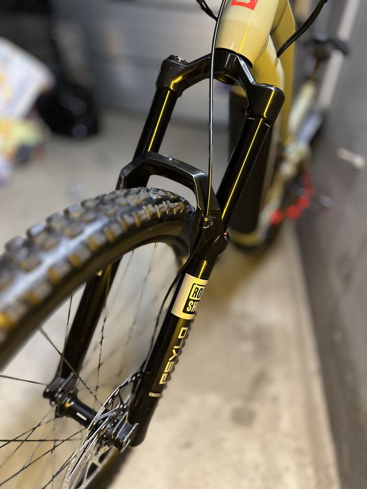 # Amortyzator przedni ROCKSHOX : Psylo Gold RC 29” # 160mm - NOWY !