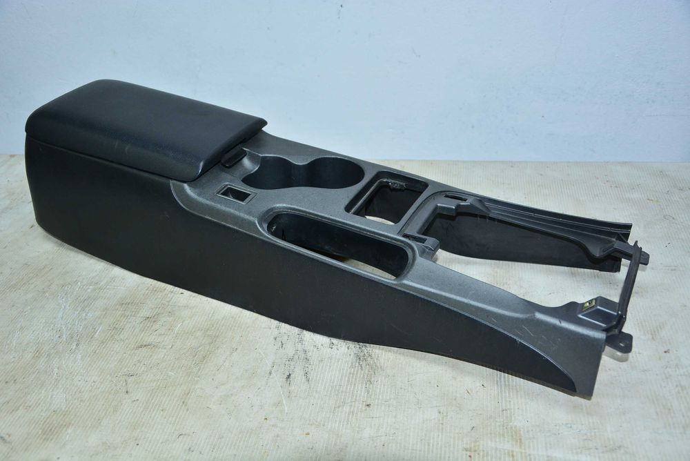 Nissan Silvia 200SX S15 tunel środkowy schowek