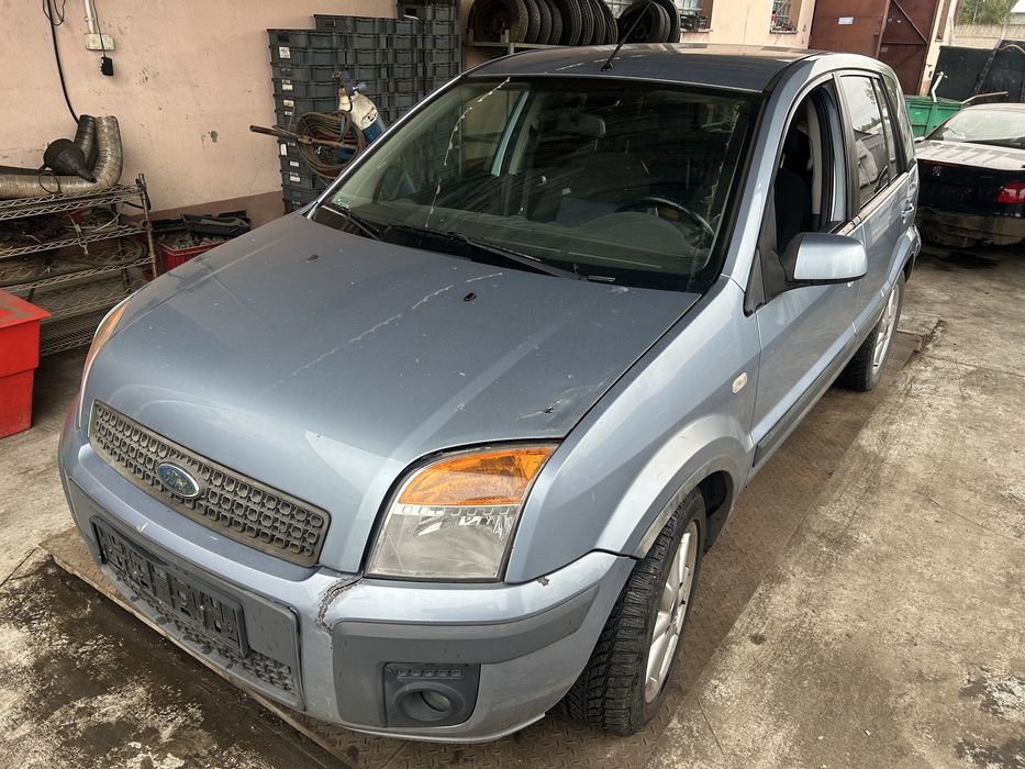 Ford Fusion diesel tdci na części