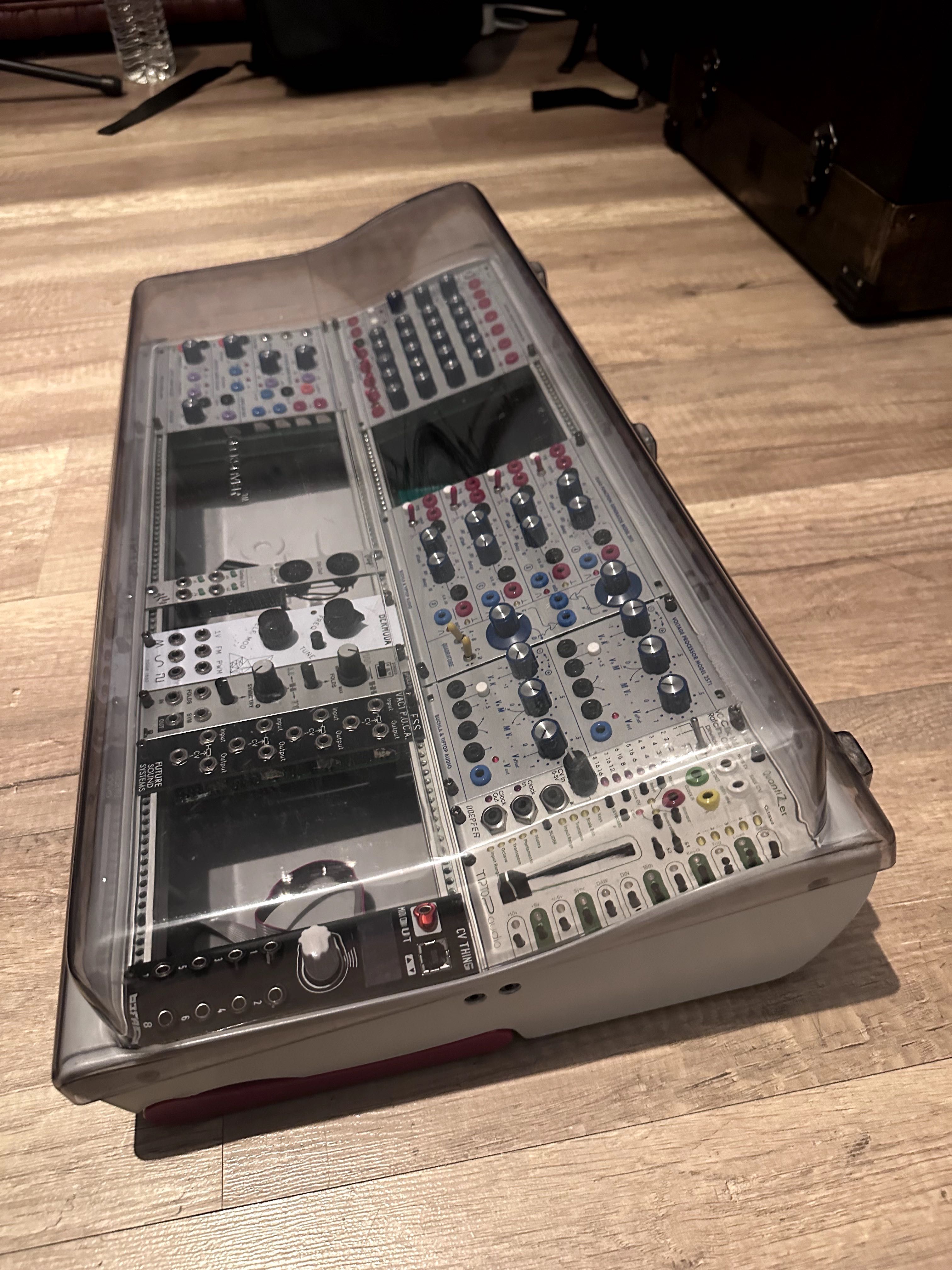 Case eurorack Tiptop mantis