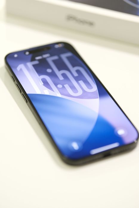 iPhone 16 Pro 128GB - Preto Titanium