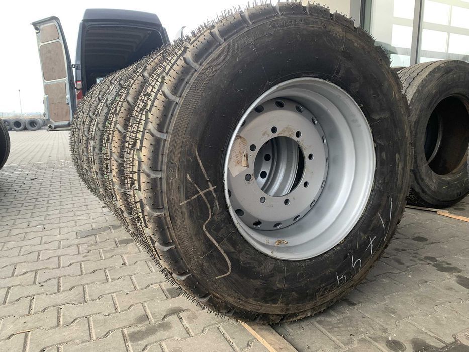 Koła 385/65R22.5 do PRZYCZEP ROLNICZYCH HL 8 otworów ET0