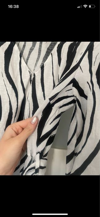 Sukienka w motyw zebry Sinsay rozmiar M