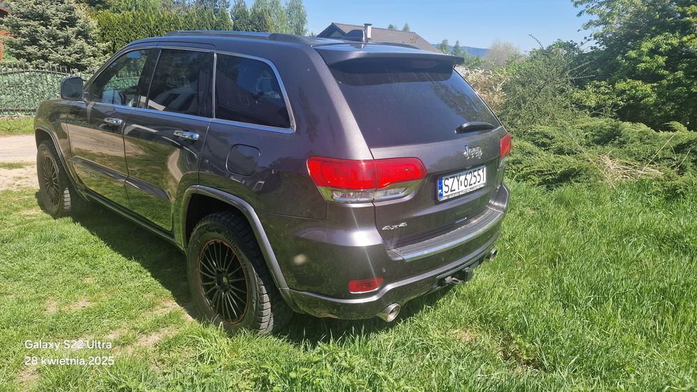 Jeep Grand Cherokee WK2 5.7 V8 HEMI – 2014 r. – 360 KM – 4x4

Na sprze