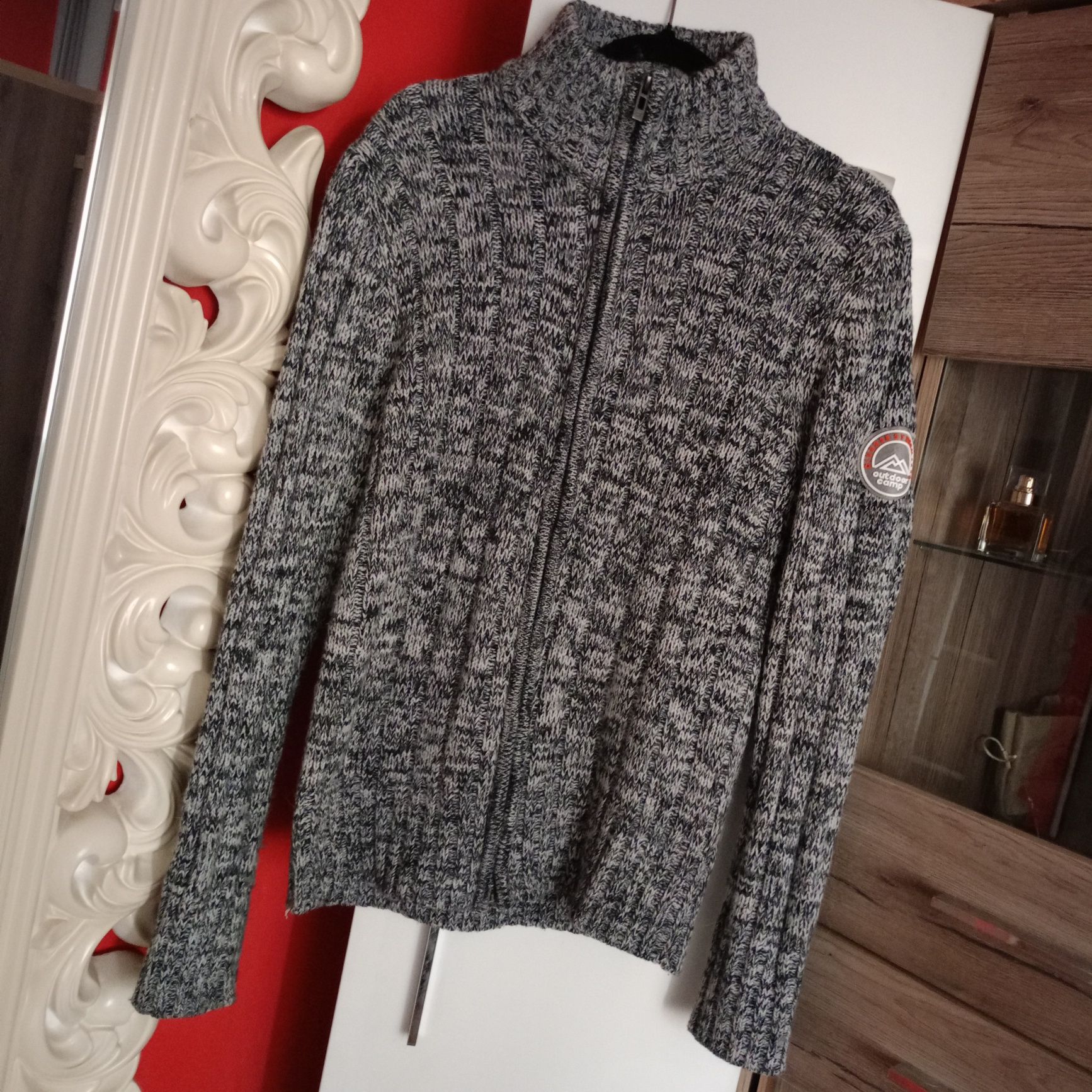 Męski sweter wełniany, szary, rozpinany. DIWERSE. QUTDOOR Camp. Roz.L