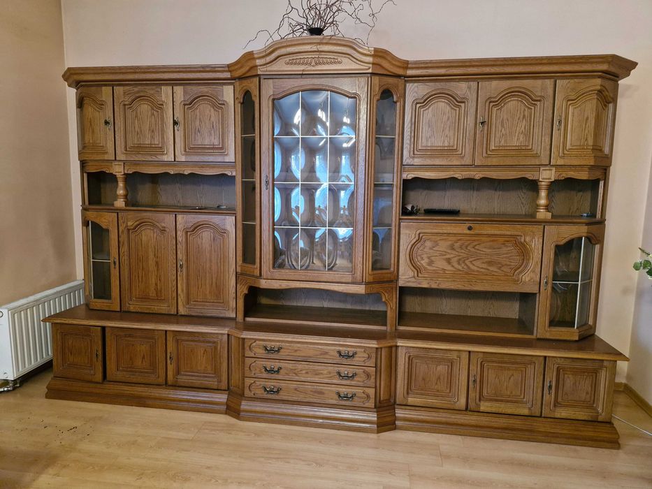 Witryna drewniana w stylu vintage