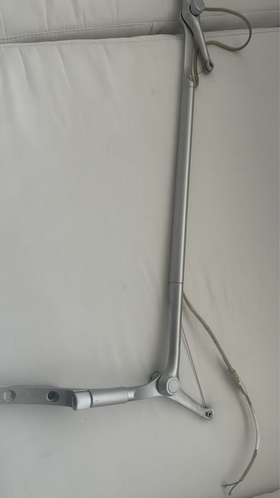 Candeeiro de parede em aluminio