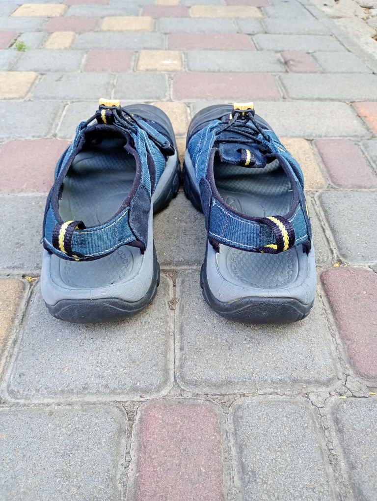 Сандалі Keen Newport H2 43 / 44