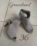 Graceland 36 botki sandaly bezowe na obcasie