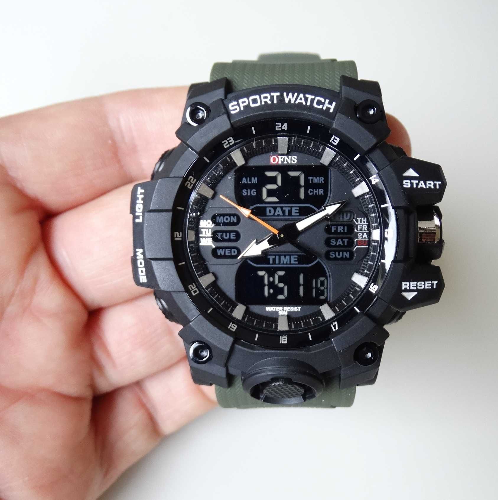 Duży militarny zegarek męski zielony cyfrowy WR50 LED sportowy