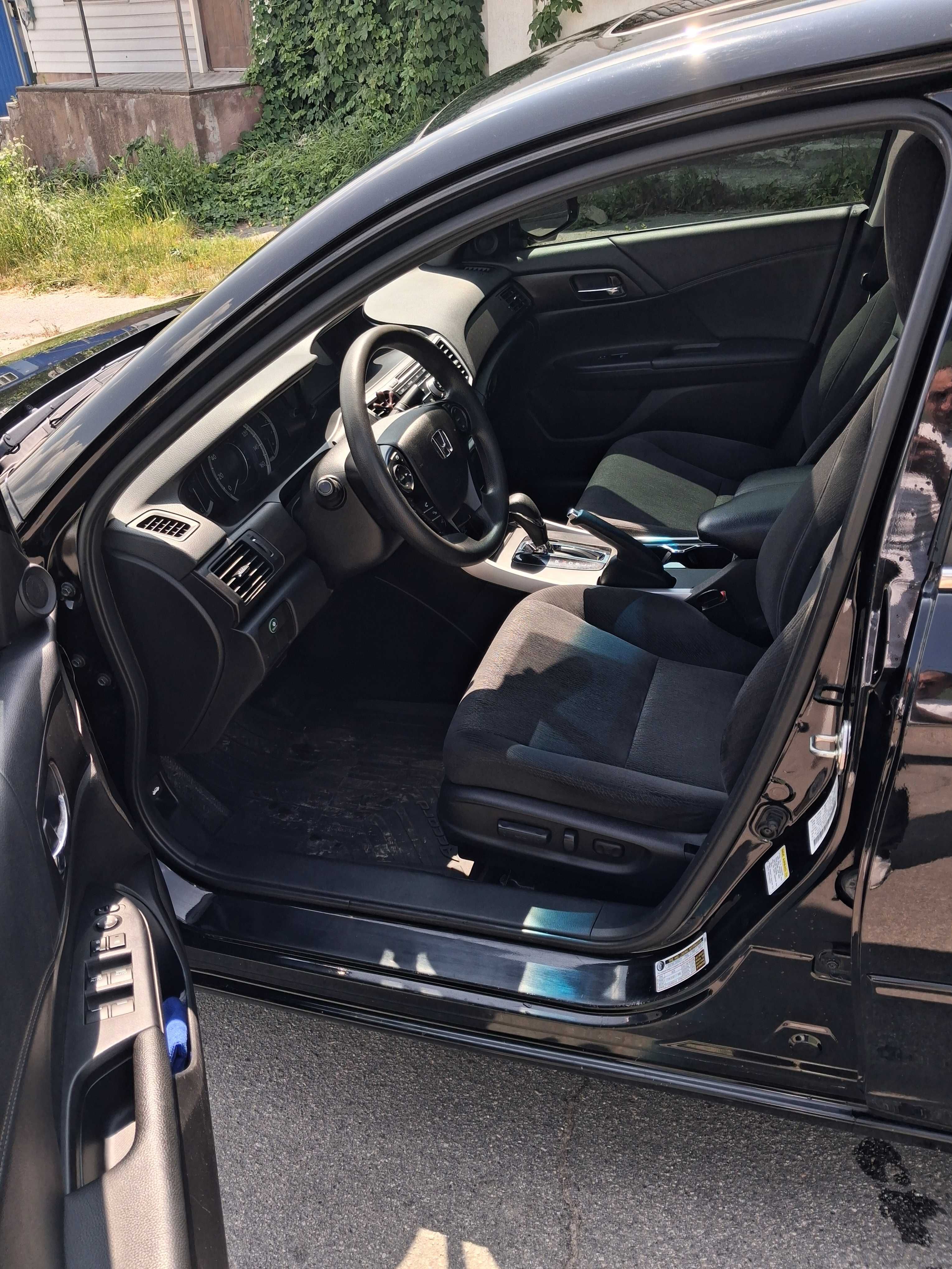 Honda Accord 9 2.4