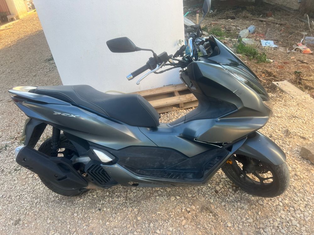 Honda pcx 2021 - Oportunidade