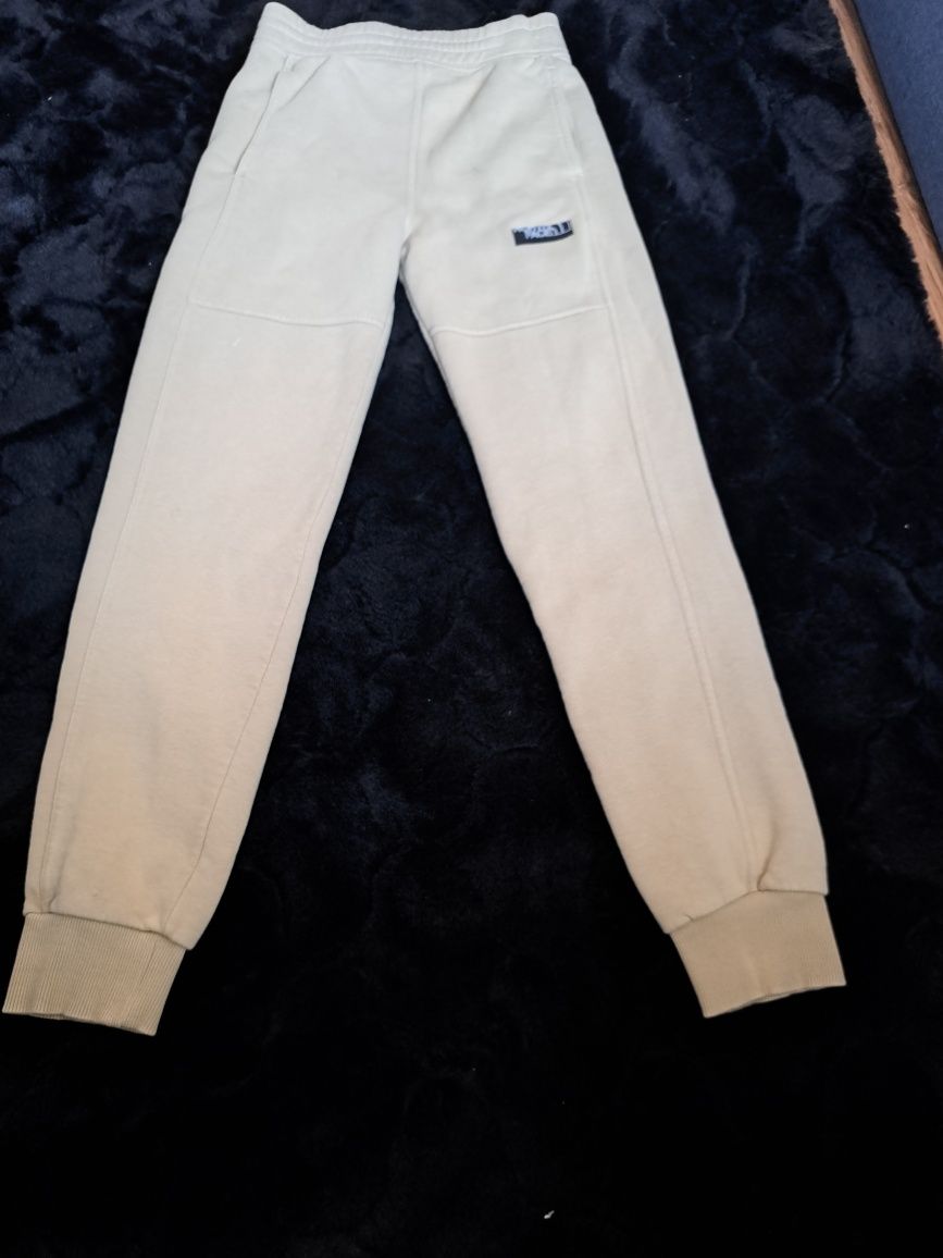 The North Face dresowe spodnie r. XS