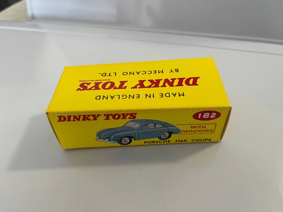 Caixa  reprodução p/ Dinky Toys 182 Porsche 356A  (jantes 2ª série)