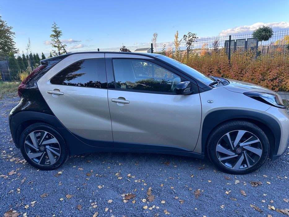 Toyota Aygo X 1.0 VVT-i EXECUTIVE | 2022 | 41 000 km