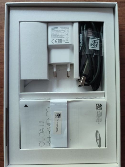 Планшет samsung SMT 715.8.0