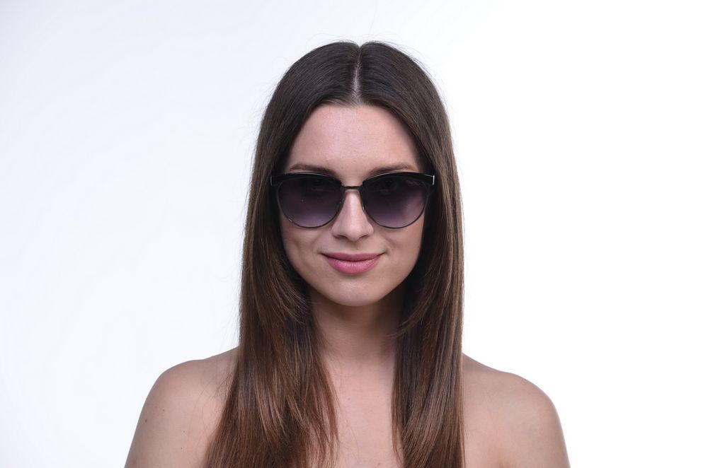 Женские классические солнцезащитные очки 1513black защита UV400