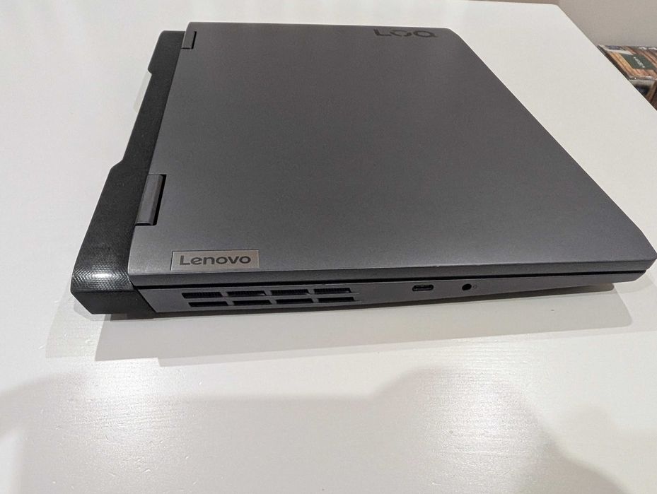 Portátil Lenovo LOQ Gaming 15APH8-614