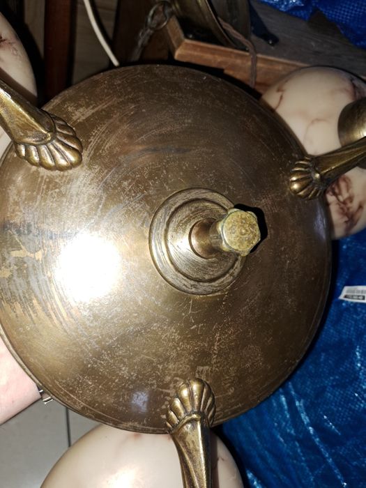 Stara ładna lampa sufitowa