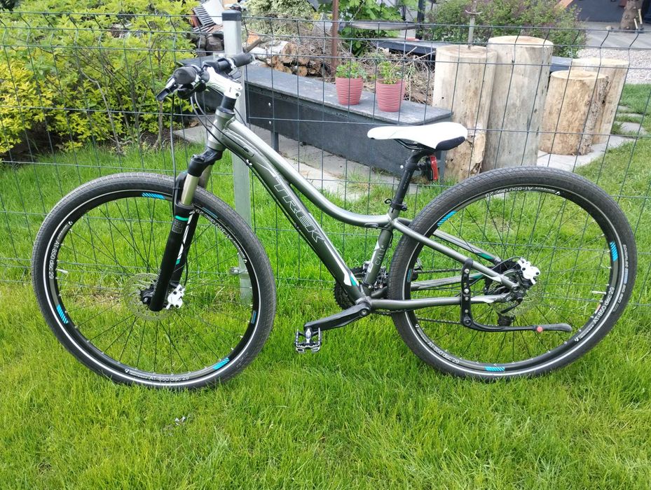 Rower TREK Cali SL koła 29 ROCKSHOX Shimano Deore Alivio Hydrualik Sky