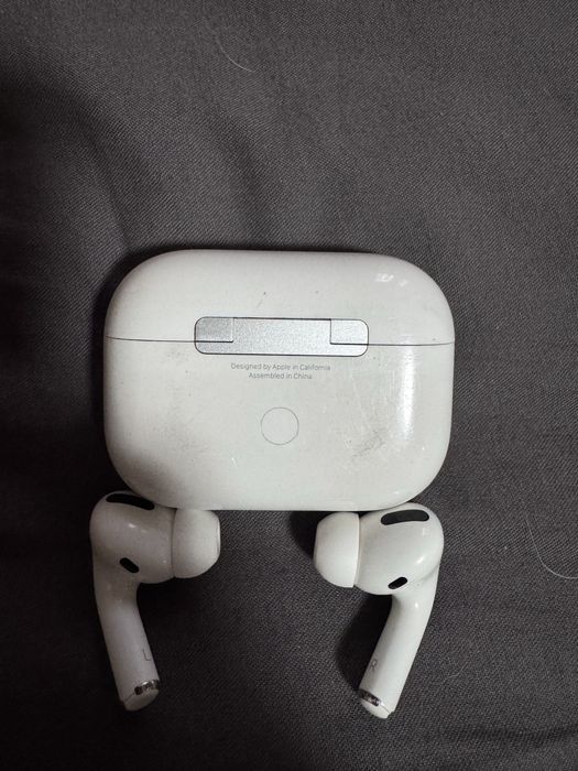 Навушники Apple AirPods Pro with MagSafe Charging Case (MLWK3) 2021