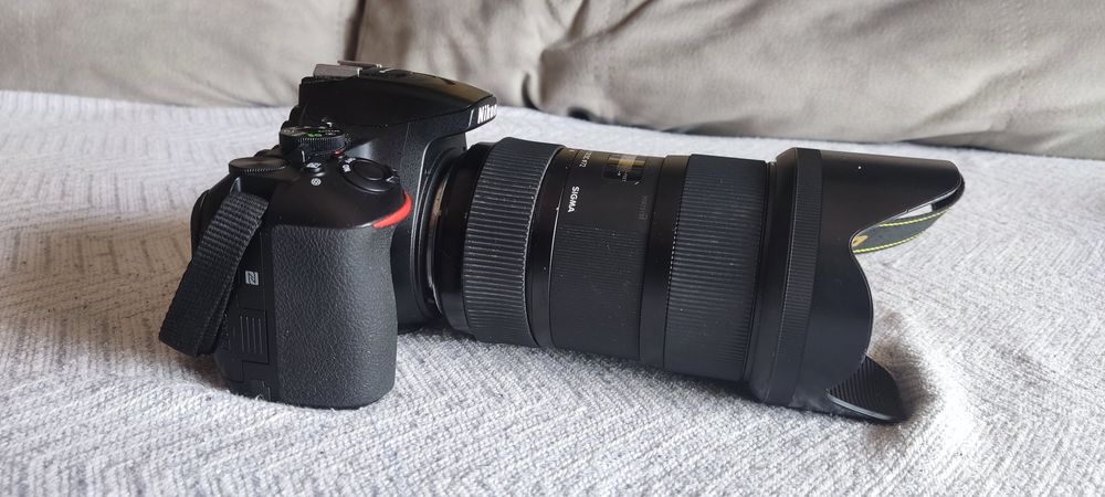 Nikon D5600 + Acessórios