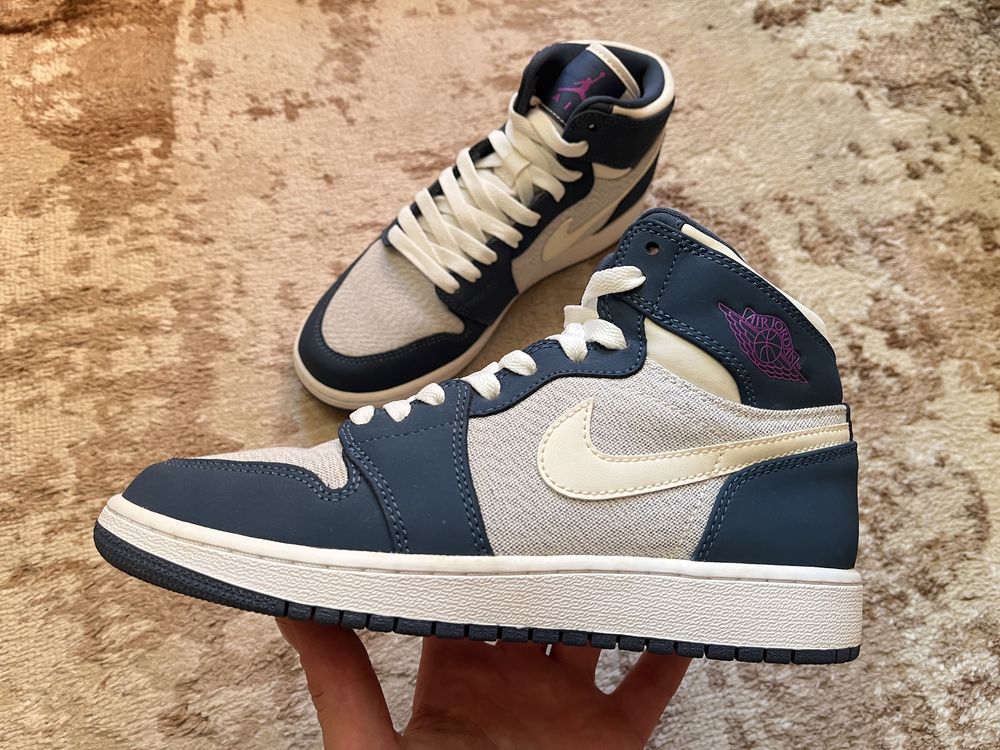 Nike Air Jordan 1 Retro High Джорданы Женские Кроссовки Оригинал
