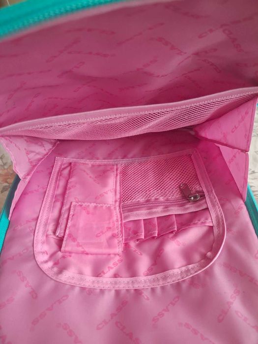 Ранец, портфель школьный CLASS