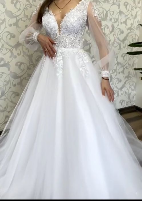 Весільна   сукня