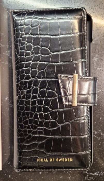 Etui na telefon Samsung Galaxy S20 plus ideal of sweden  portfel