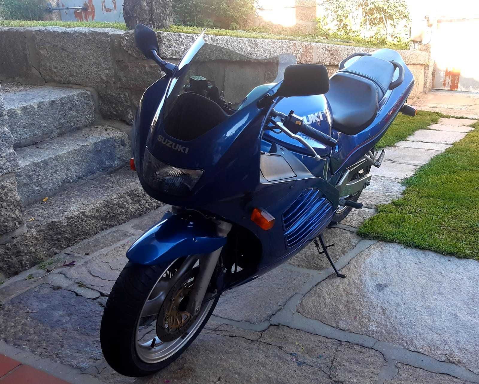 Suzuki RF 600 100cv