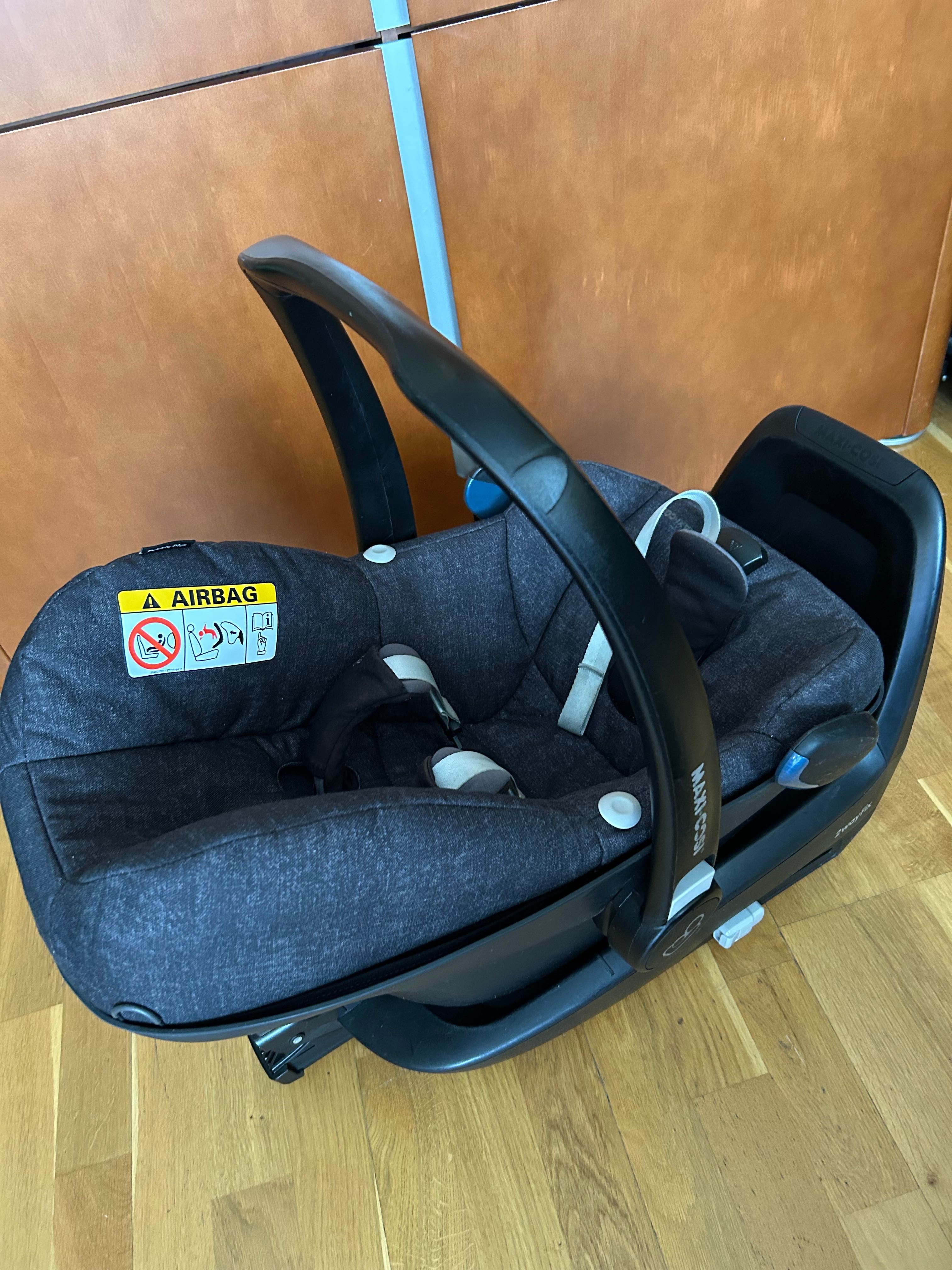 Fotelik maxi cosi pebble plus + baza isofix