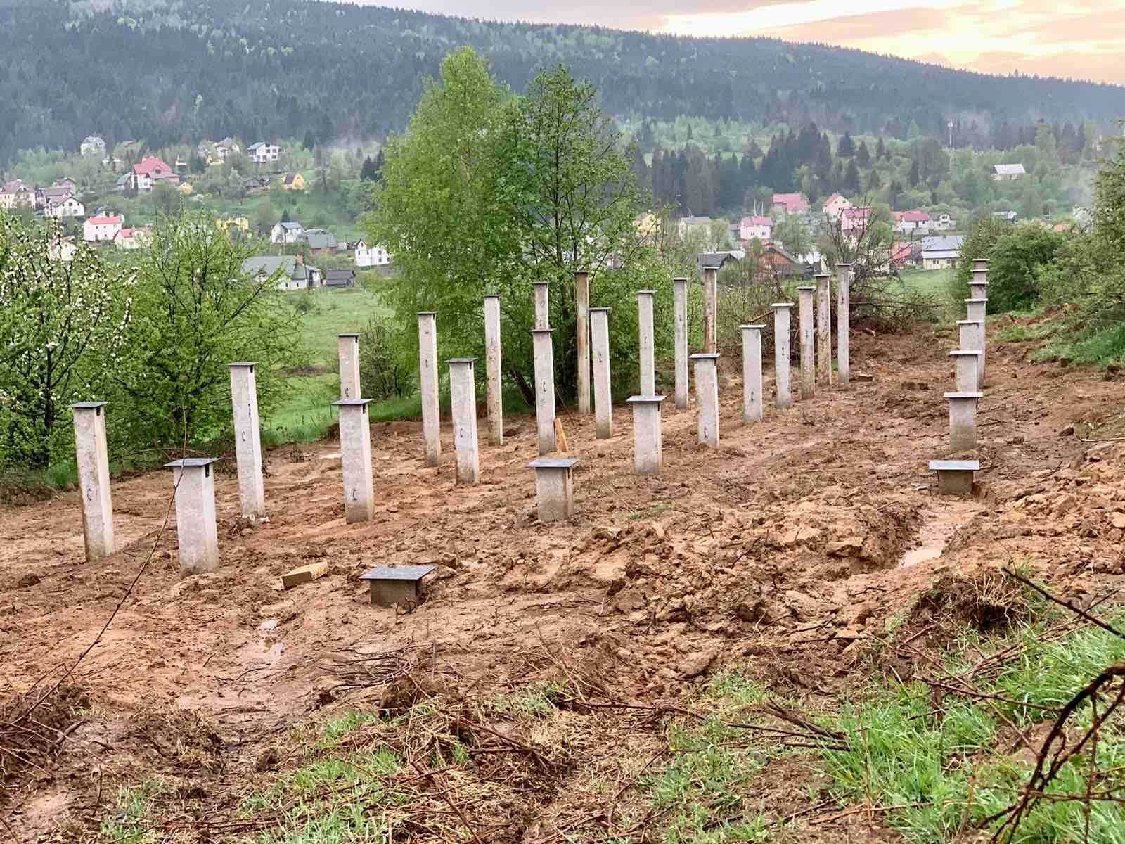 Фундамент під ключ , Продаж залізобетонних паль , Забивка свай , Плита