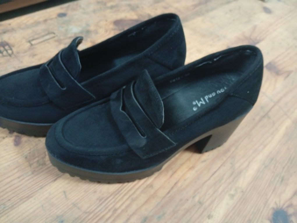 Sapatos de senhora