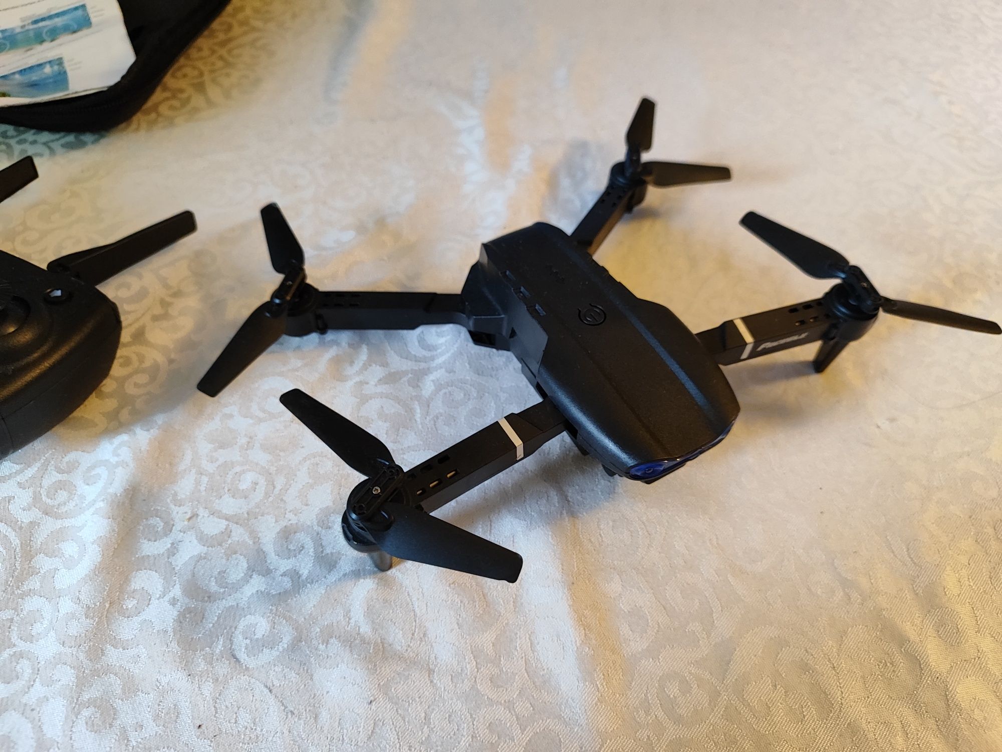 Dron model E 99 z Temu