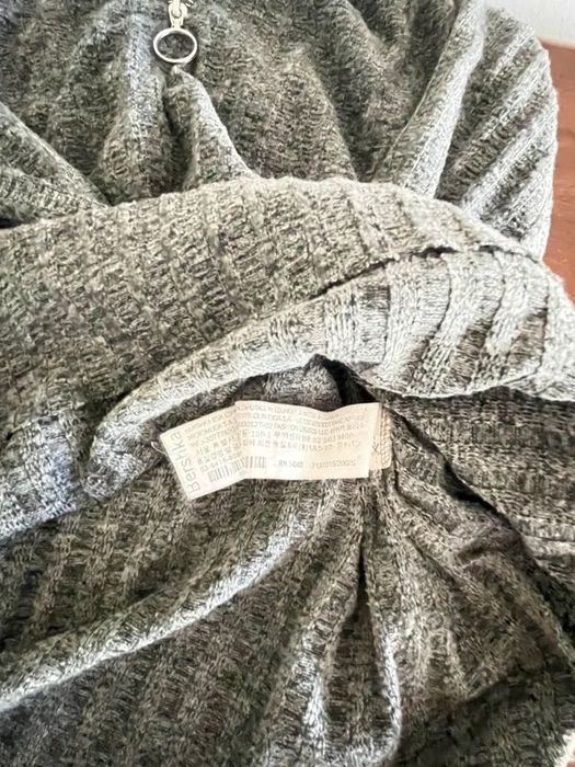 Camisola Canelada Bershka – Cinzento