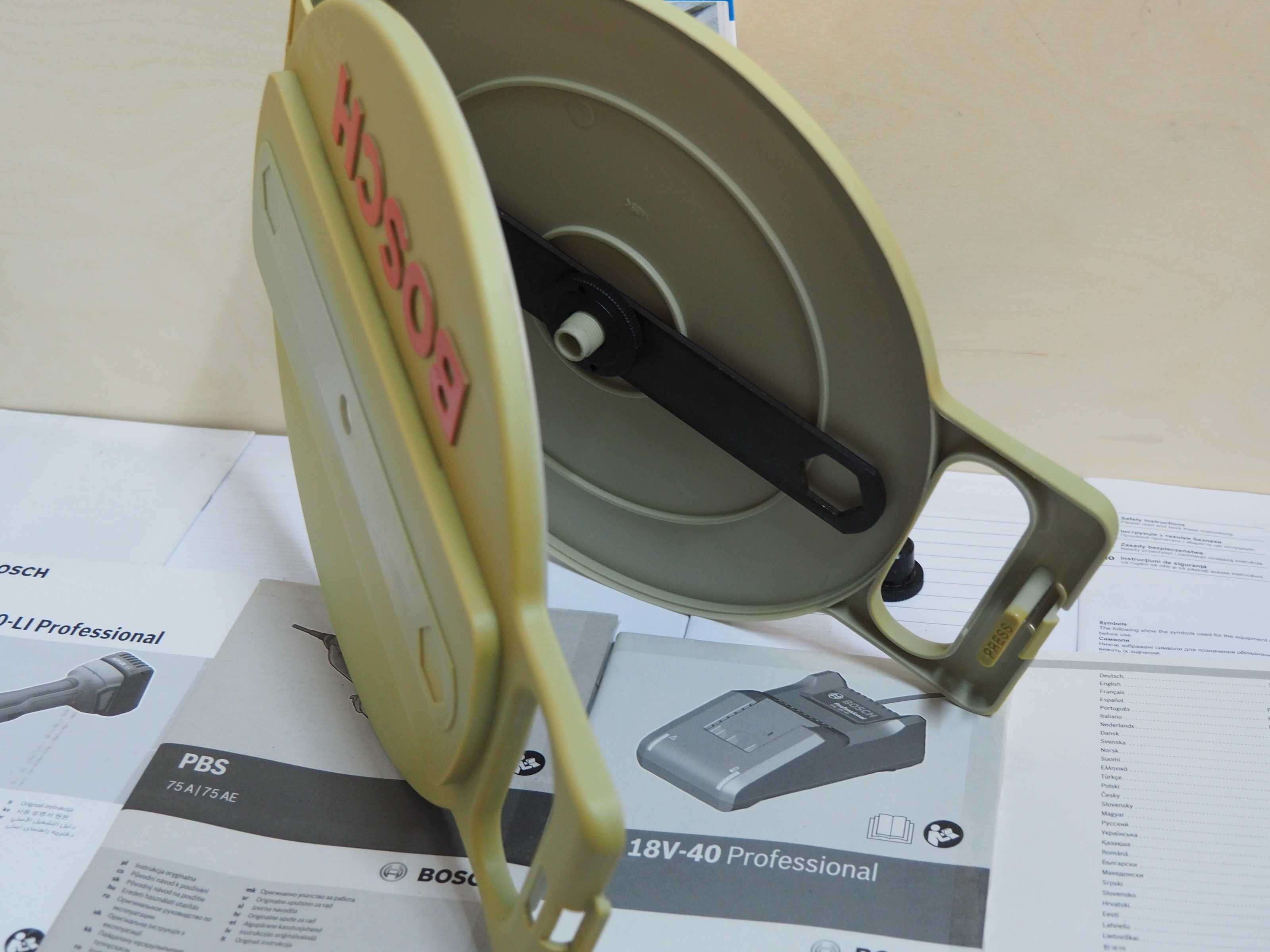Klucz +pudelko pojemnik na tarcze pile 260mm BOSCH GTS PTS