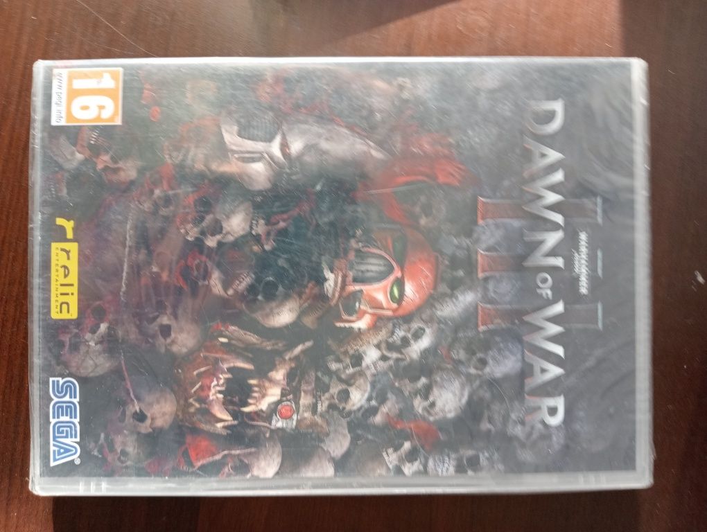 Gra dawn of war 3 nowa folia