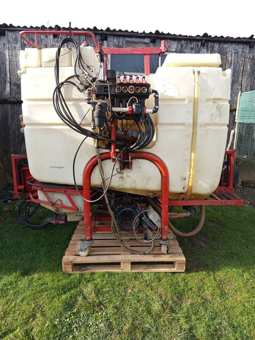 Opryskiwacz Holder IS1000 Pełna hydraulika 15 m