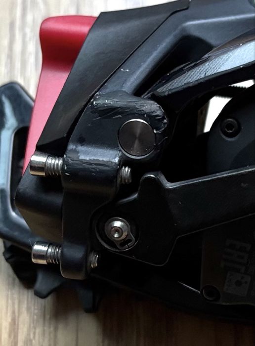 Desviador traseiro Sram Force eTap AXS D1. 12V