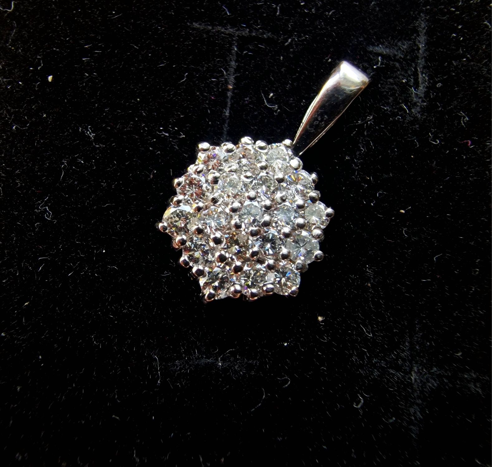 0.66ct Duża Zawieszka wisiorek łańcuszek brylanty diamenty złoto 750