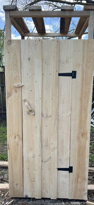 Продам літній душ / деревʼяна душова кабіна, туалети.