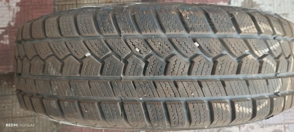 Продам титаны с зимней резиной  р13 4/98