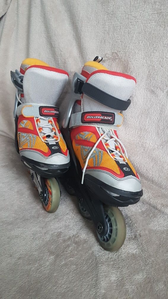 Regulowane rolki Rollerblade rozmiar 36-40