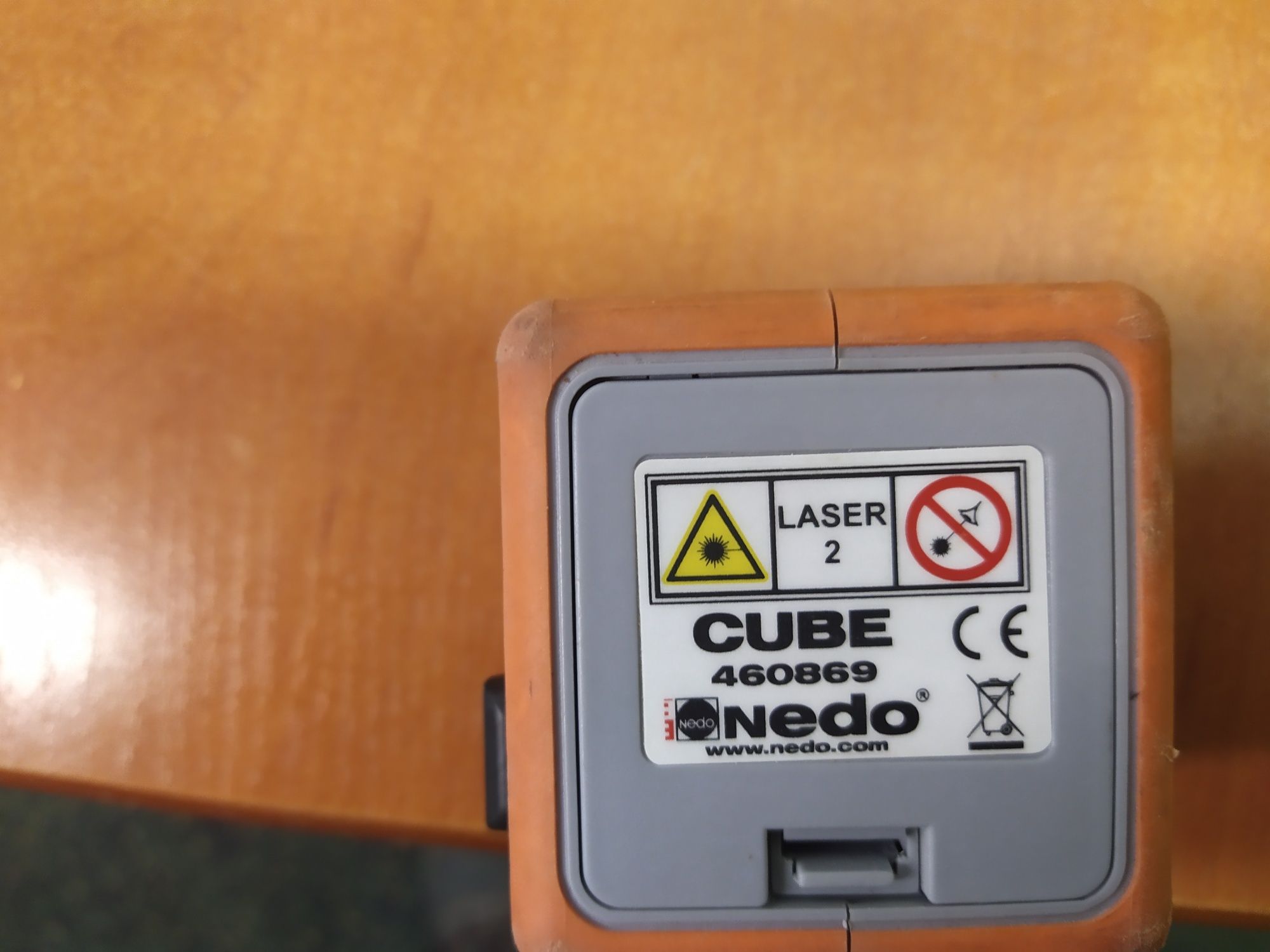 Poręczny laser Nedo CUBE