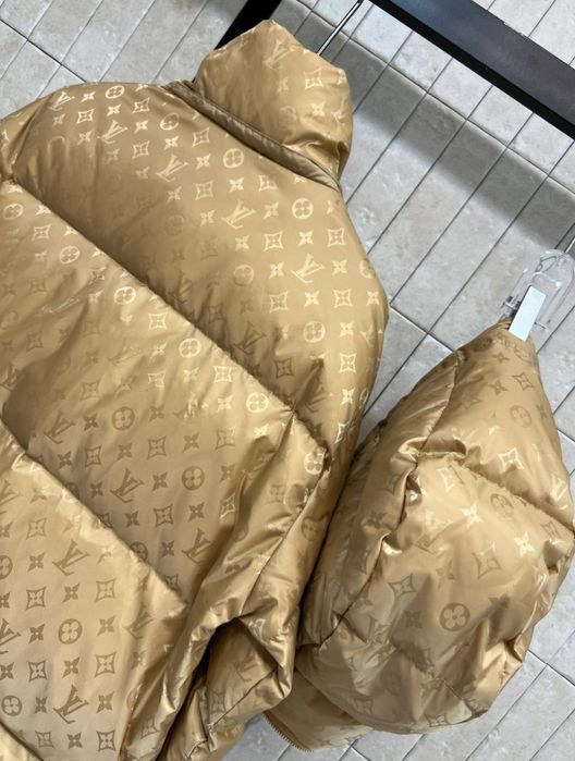 Kurtka puchowa Louis Vuitton