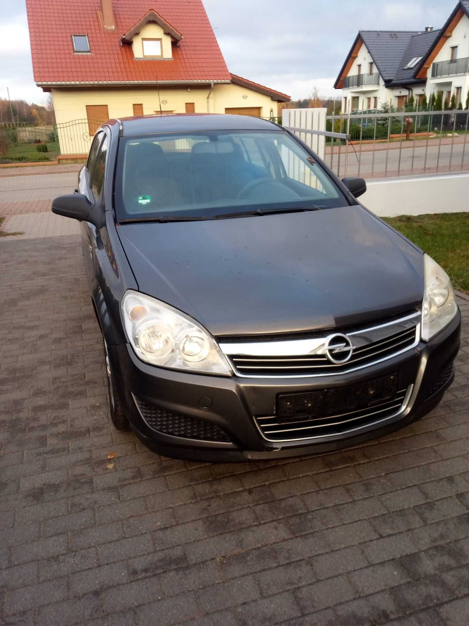 OPEL ASTRA - 2009 - 1,4-16V-benz- ECOFLEX - TANIO