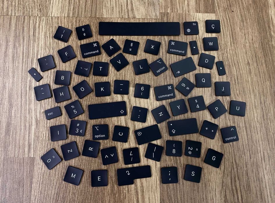 Teclas de substituição para MacBook Pro 13 M1 (A2338) / Keycaps A2338
