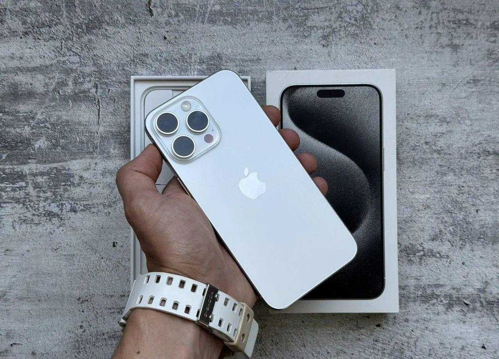 iPhone 15 Pro Max, 256 ГБ